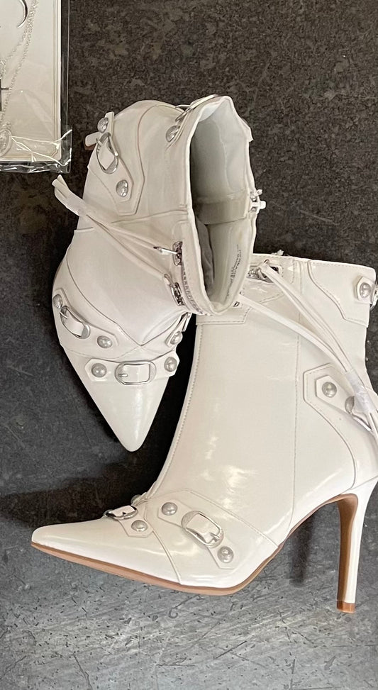Ankle Zipper Boots White