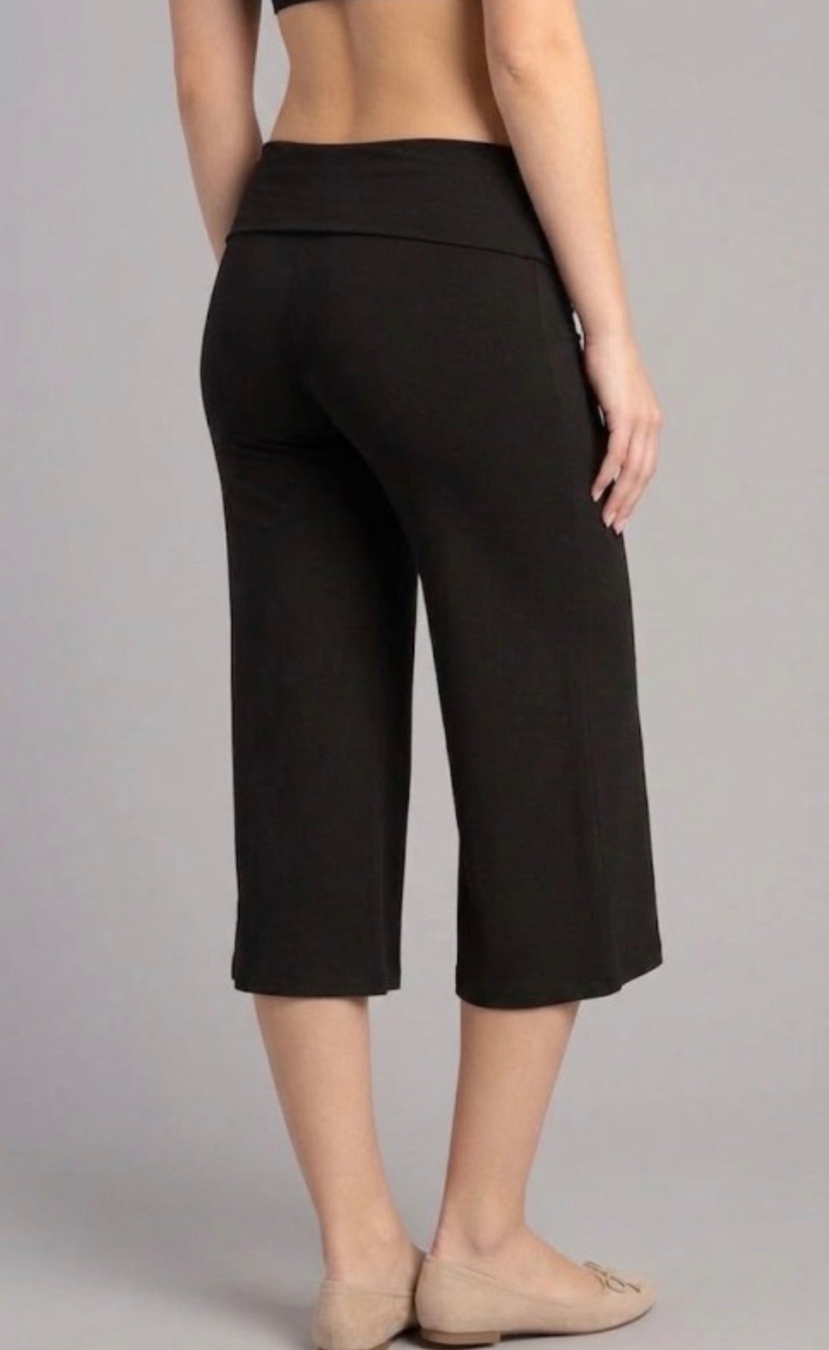 Black Foldover Gaucho Capri Pants