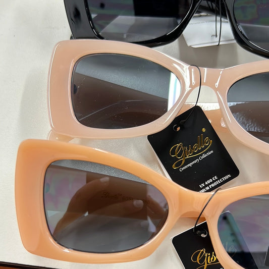 Bold Frame Chic Lion Glasses