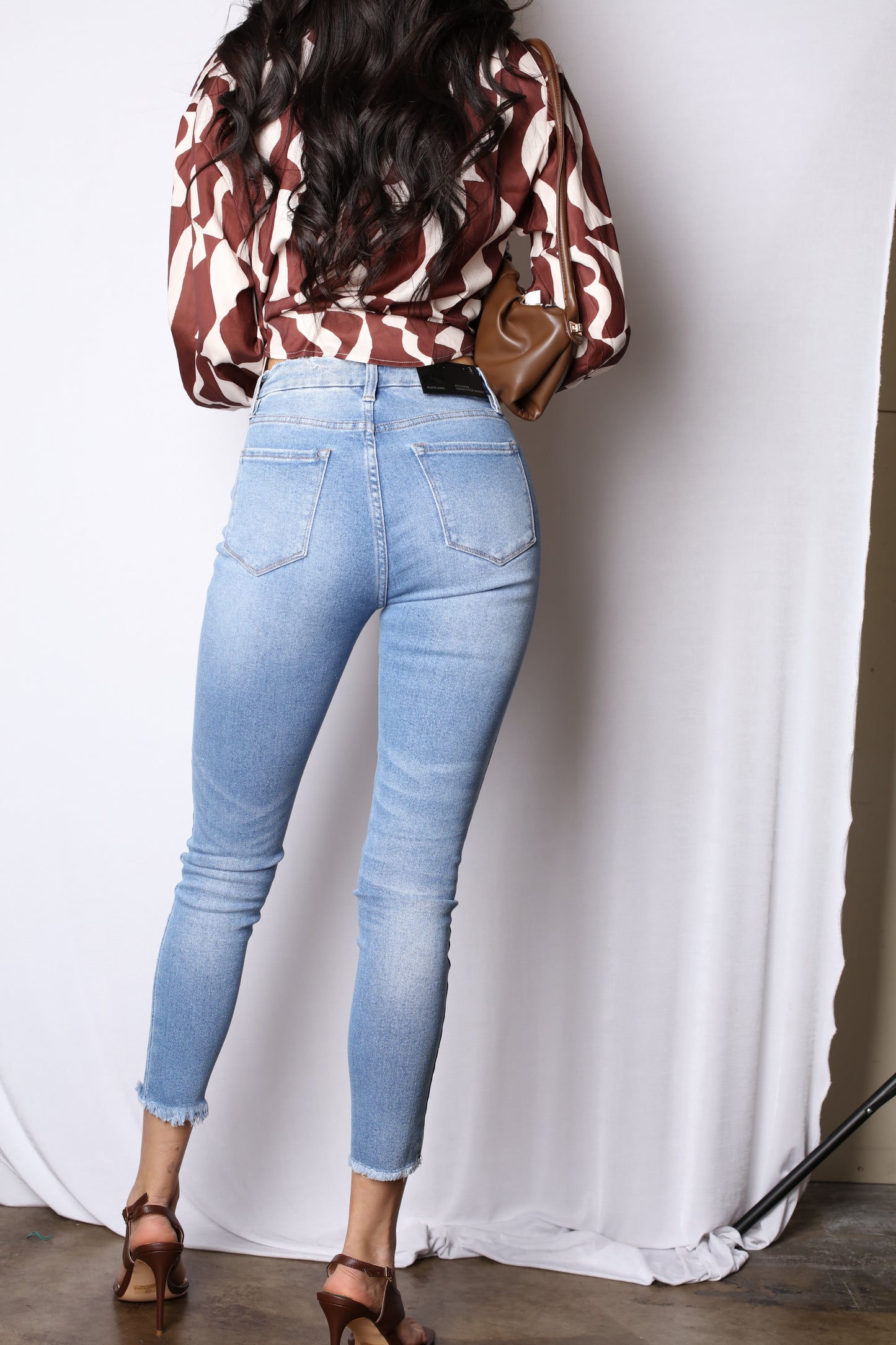 Off Button No Rip Skinny Jeans