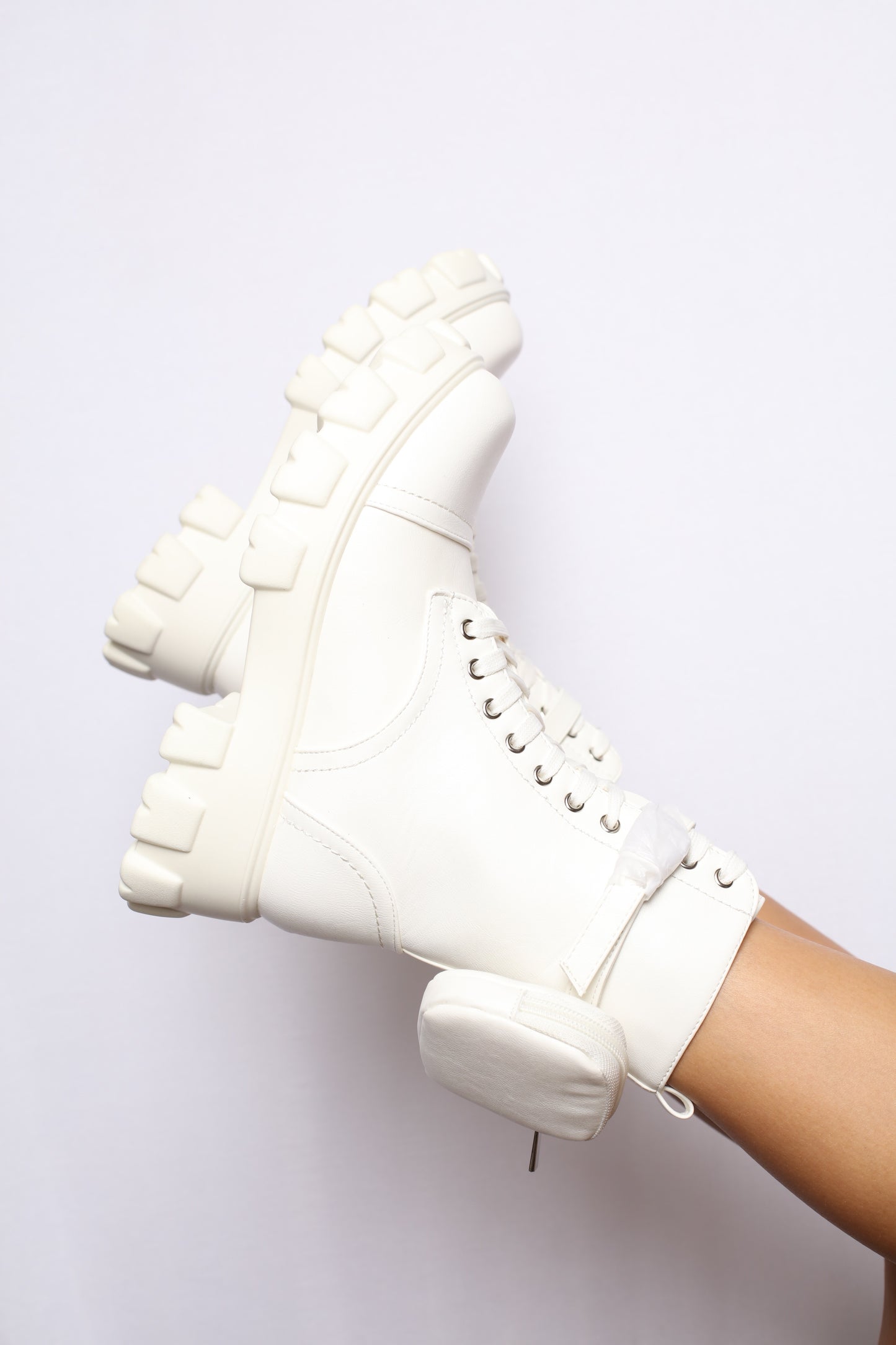 Pradon' Combat Boots White