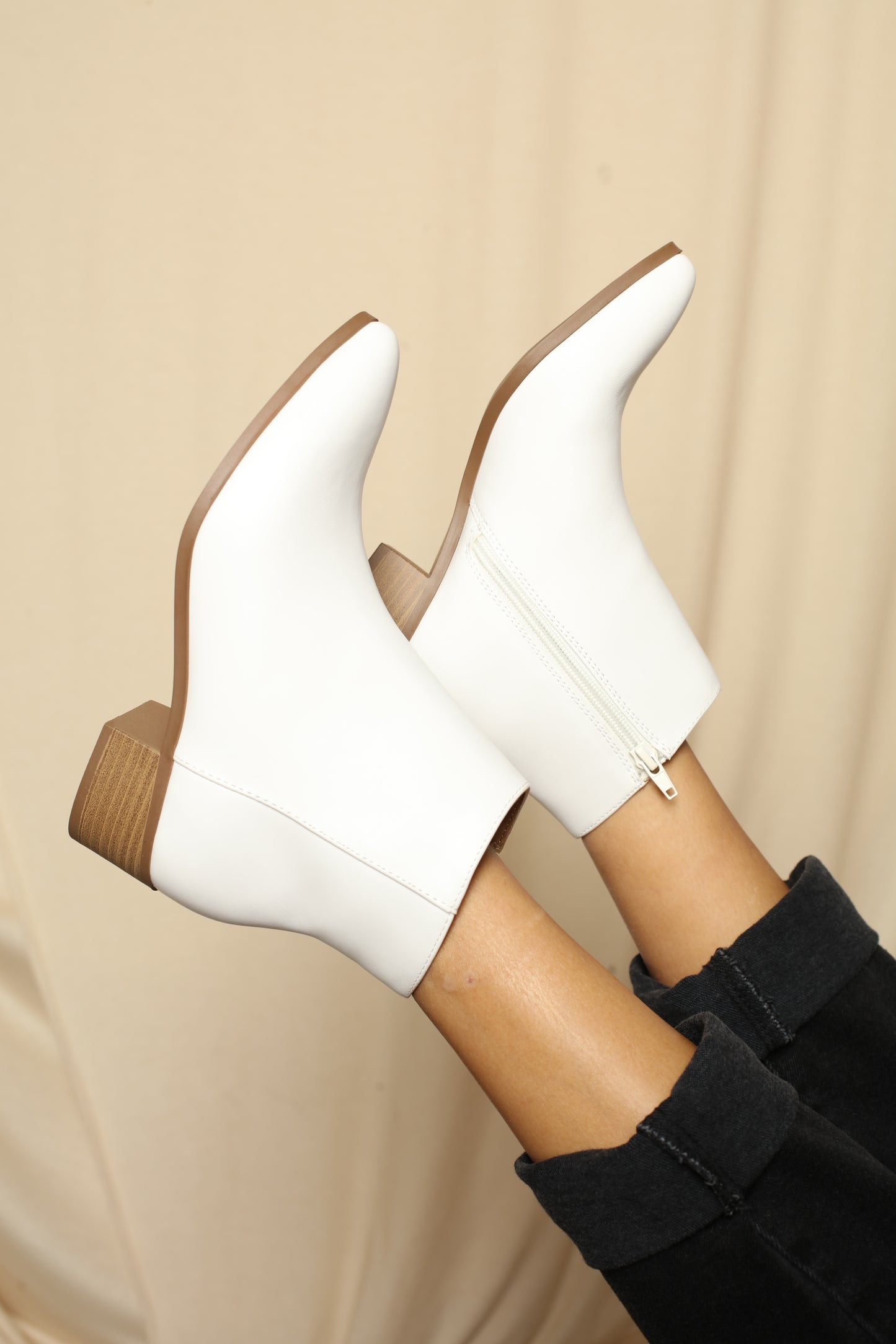Low Top White Boots
