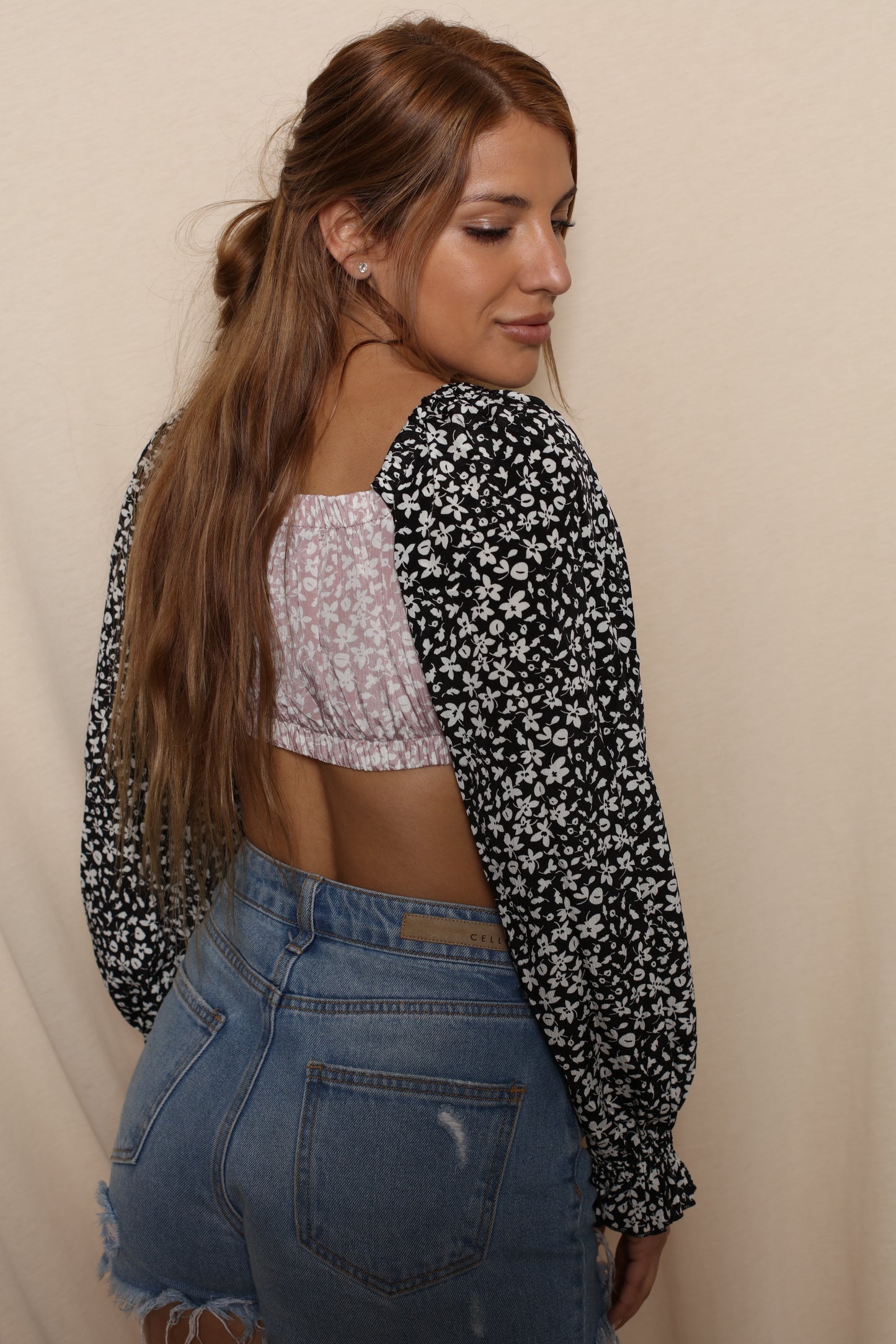 Scrunched Up Bell Sleeve Top Pink/Black Floral