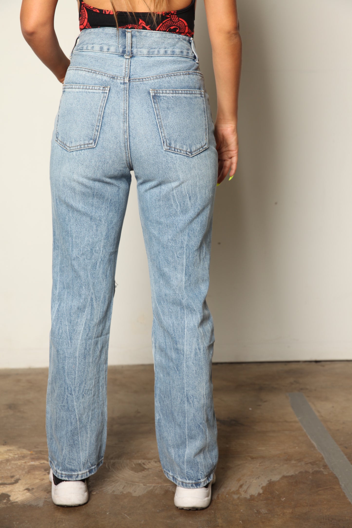 Washed High Rise Wide Leg Distressed Boyfriend Jeans