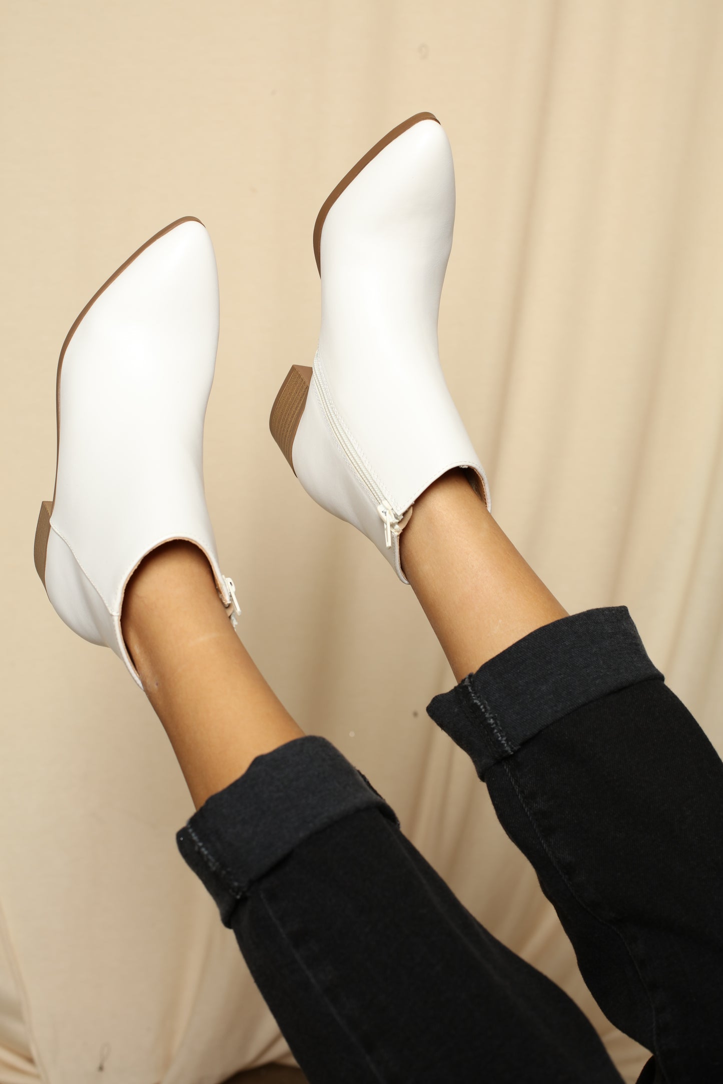 Low Top White Boots