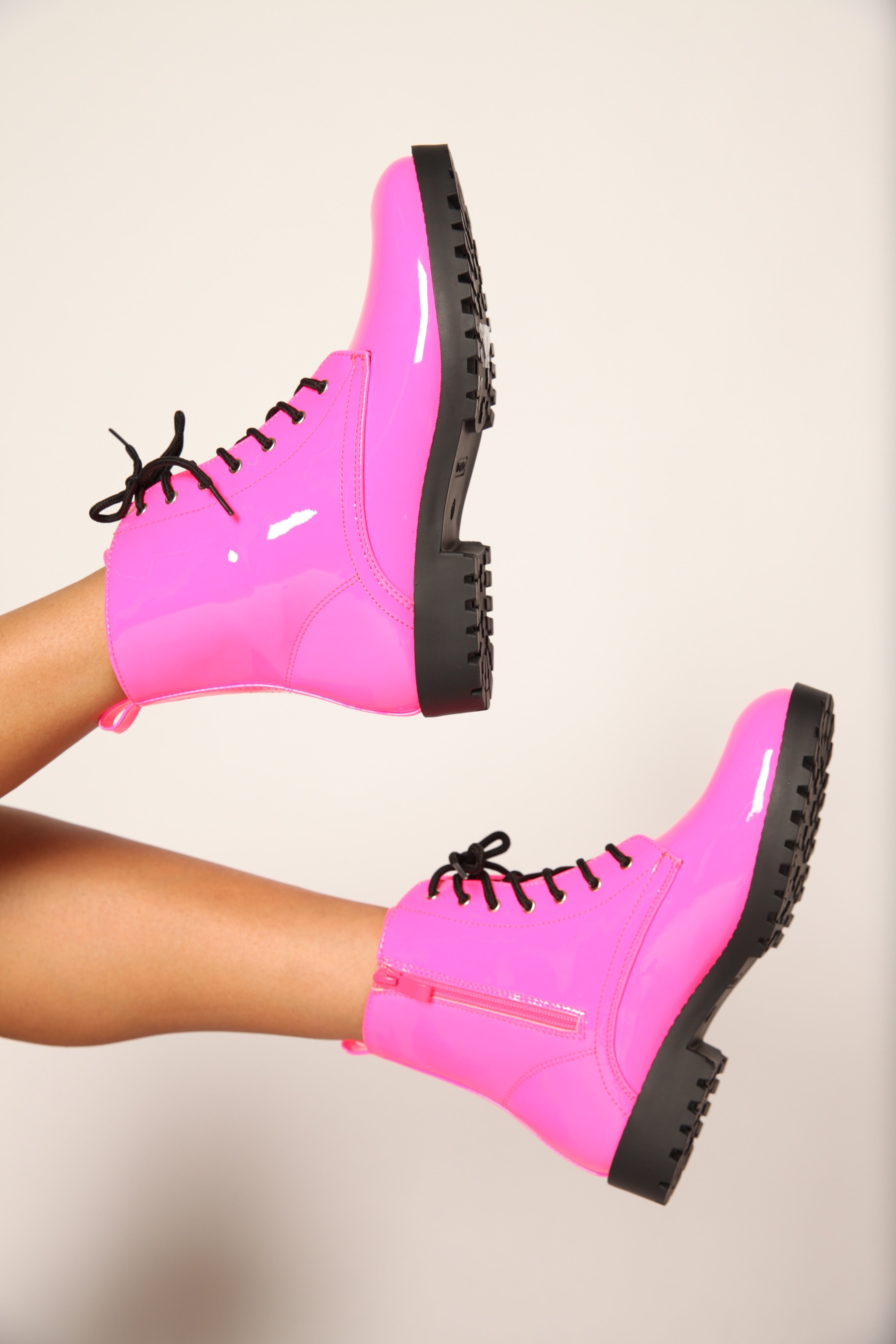 Pink neon clearance boots